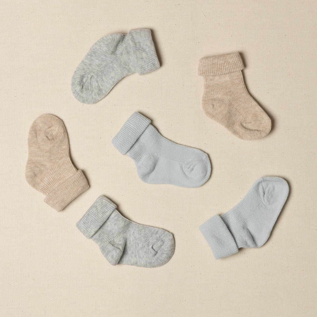 SET ESSENTIALS-N°04