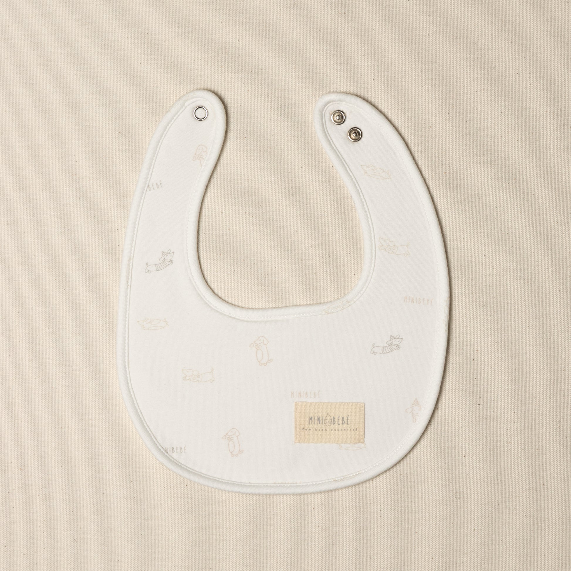 Bavaglino per neonato per i primi giorni