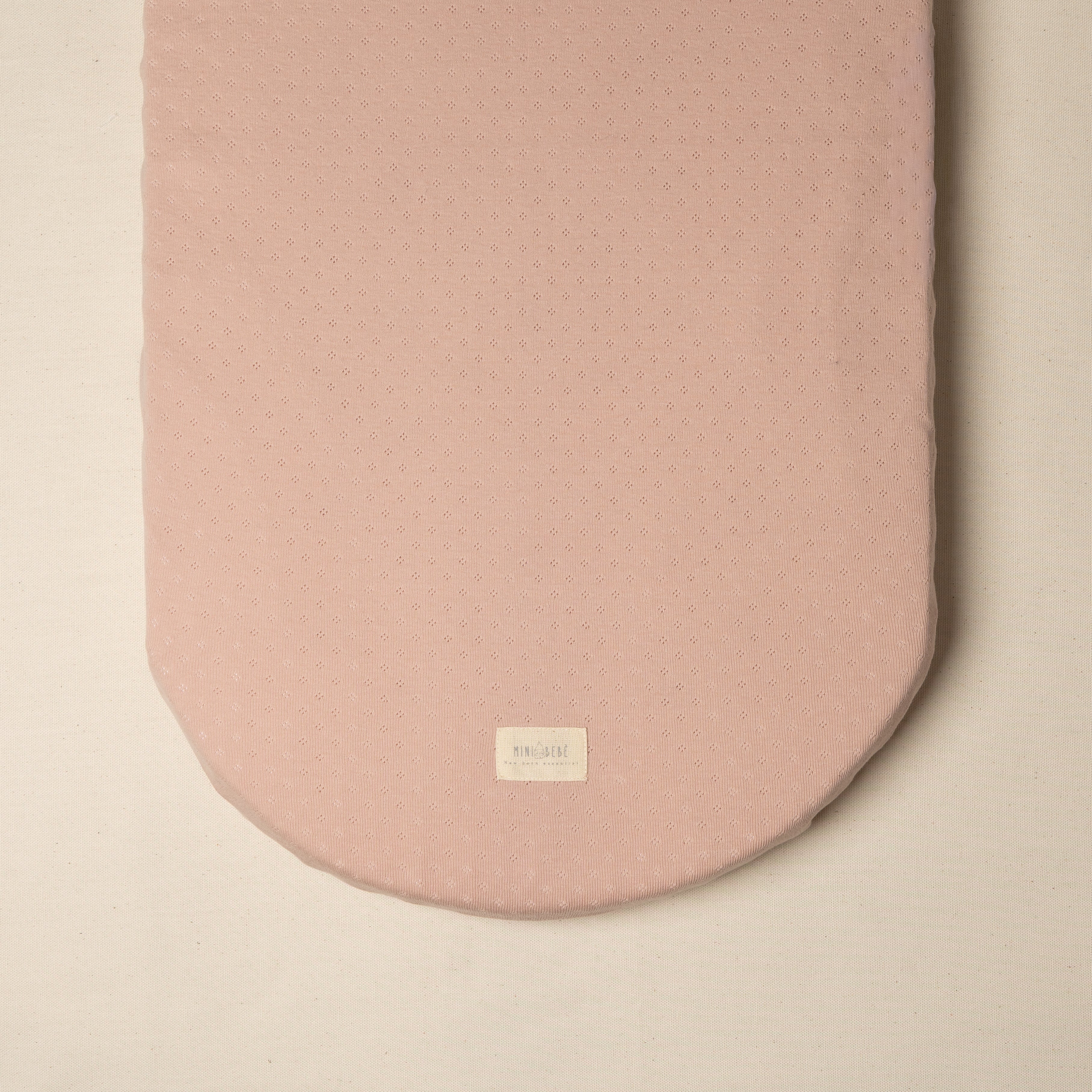 Lenzuolo con angoli rosa per culla in cotone organico rosa
