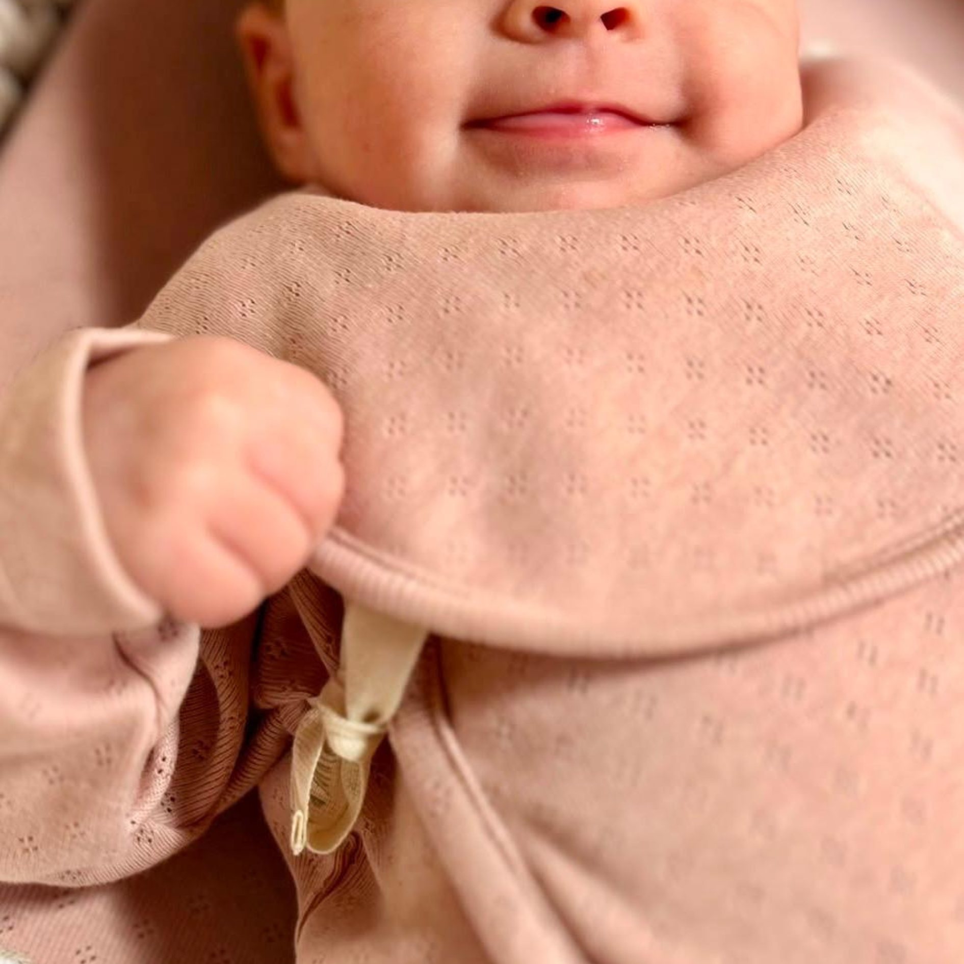 bavaglino neonato rosa